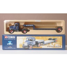 Corgi 16702 Pickfords Scammell
