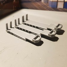 N Gauge low loader trailers x3